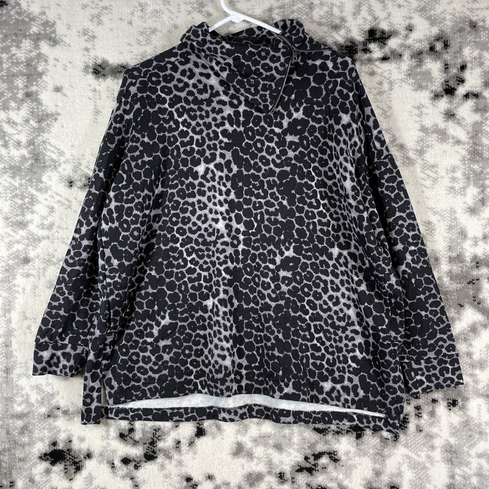 Soft Surroundings Sweater Womens Size Medium Cowl Neckline Neck Zip Animal Print